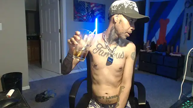 Chatroom XXX en direct de Michigan9000