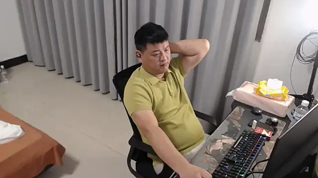zhang1118: απευθείας συνομιλία ΧΧΧ