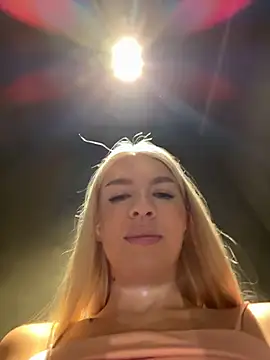 XXX chat uživo modela NewLale