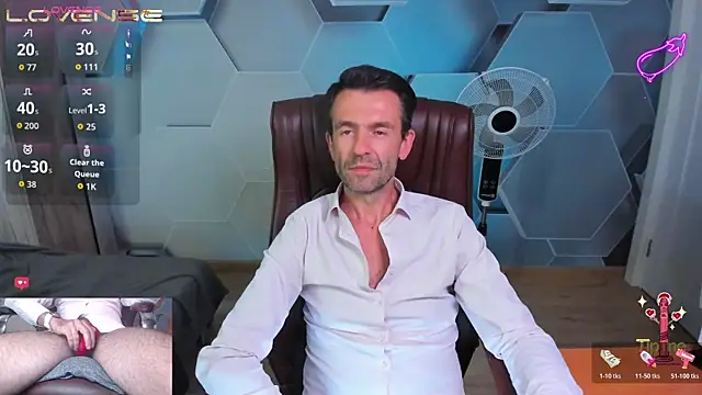 SteveTiger Live XXX-chat