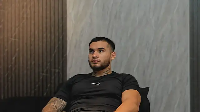 thesituationsj's Live XXX Chat