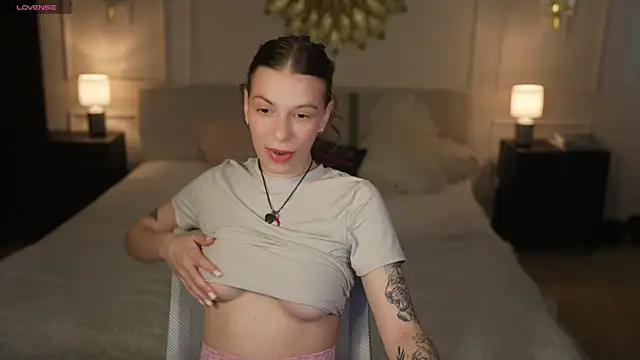 Živý XXX chat Suzan_Mayer