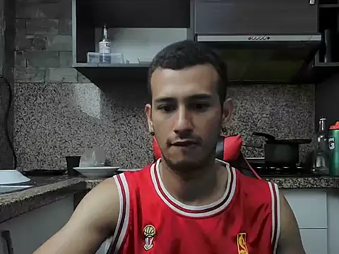 Pertunjukan Kamera Web talktome4