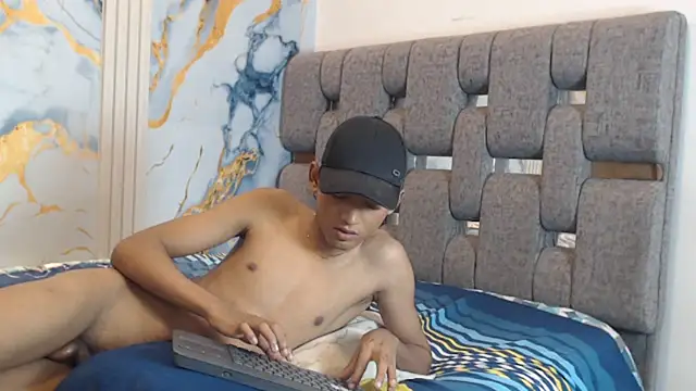 Chat XXX en directo de GOOD_GUYS6