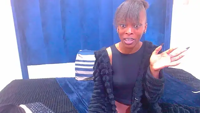 Chat XXX en directo de Mitchydoll