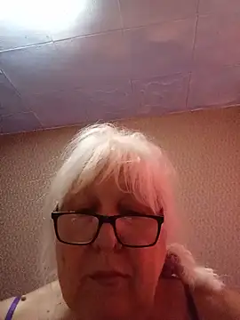 Alexia64231's Live XXX Chat