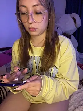 Caamii_のライブXXXチャット