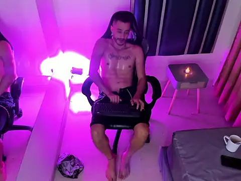 Damiam_23: απευθείας συνομιλία ΧΧΧ