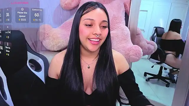 lia_harper_t's Live XXX Chat