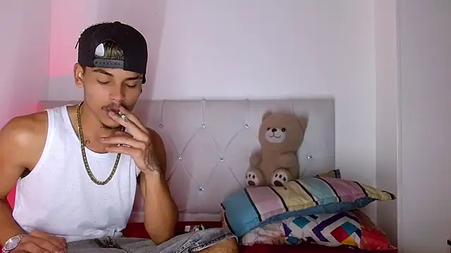 Chat XXX ao vivo de Angel_foxc13