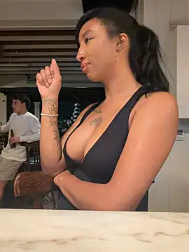 XXX chat uživo modela LeBimbo