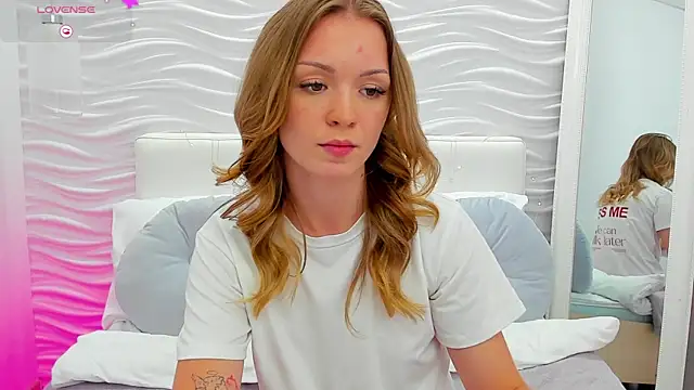 VirginOlly 라이브 XXX 채팅