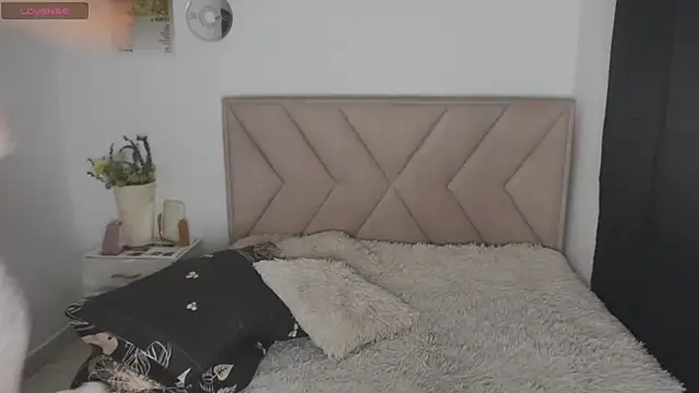 Chat XXX ao vivo de Bonnieshyy