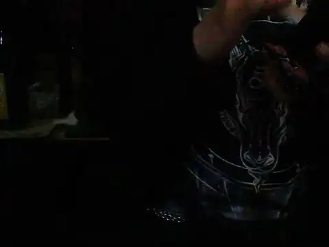 XXX chat uživo modela mrdemoncrowly
