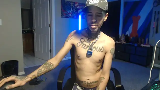 Chat XXX en directo de Michigan9000