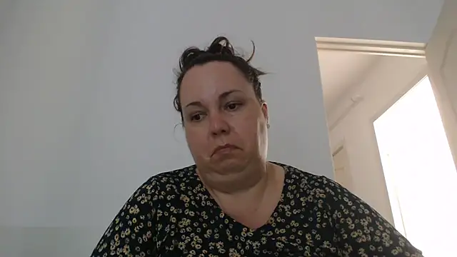 دردشة WendyRhoades الجنسية المباشرة