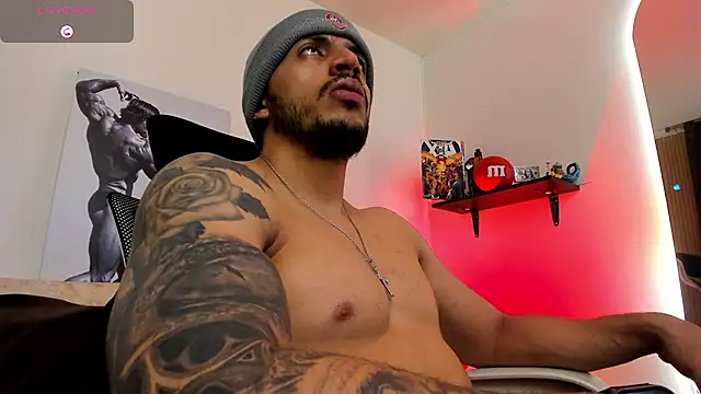 LiamReigns_ Live XXX-chat