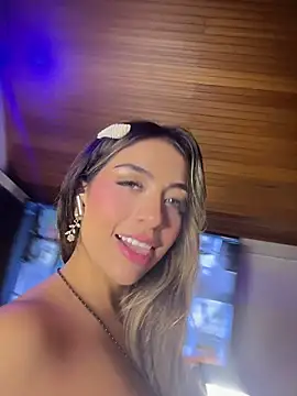 Chat +18 de Atenea_cute21 ao vivo