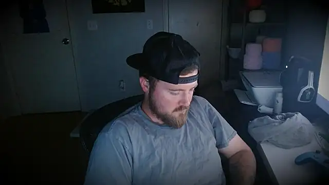 theone07221's Live XXX Chat