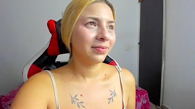 lana-rosse's Live XXX Chat