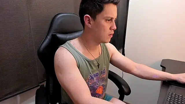 KendricTorres Show in webcam