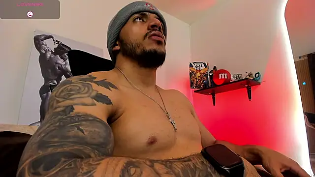 دردشة LiamReigns_ الجنسية المباشرة