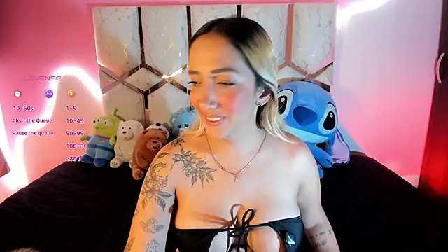 Amanda_klaire live XXX chat