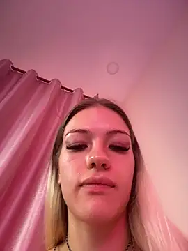 -Sexy_Barbie-'s Live XXX Chat
