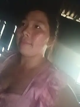 quynhkoolbae 现场XXX聊天