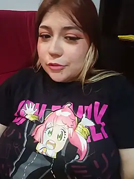 XXX chat uživo modela Winnie_cutee