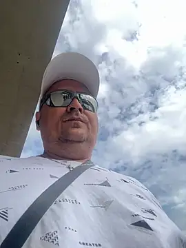 vitalik66679 라이브 XXX 채팅