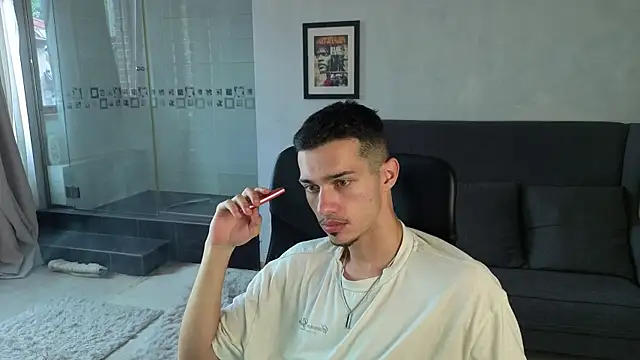 Živý XXX chat KaydenDrew