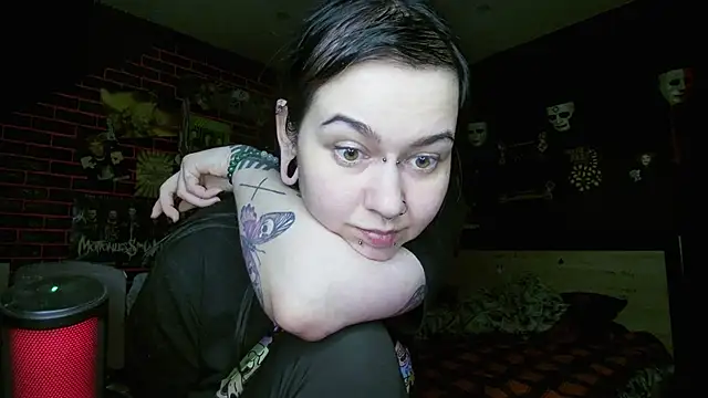 MessalinaOfficial's Live XXX Chat
