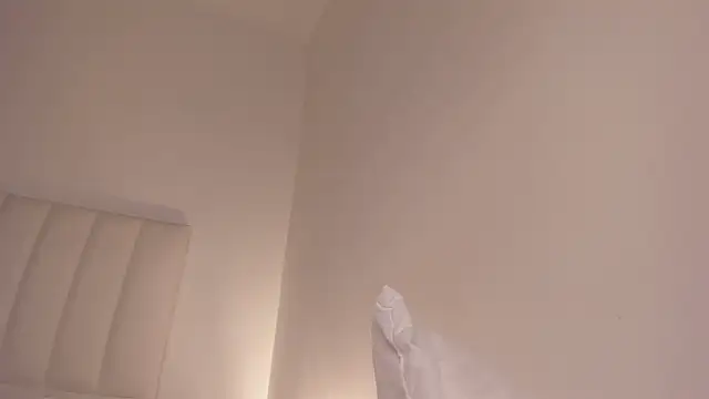 Hannahx__'s Live XXX Chat