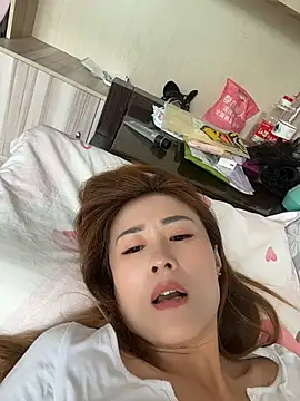 Czat XXX na żywo – okgirl_23