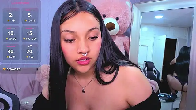 lia_harper_t 现场XXX聊天