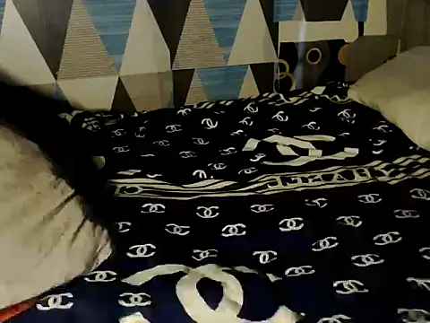Trish_CurveCock Live XXX-Chat