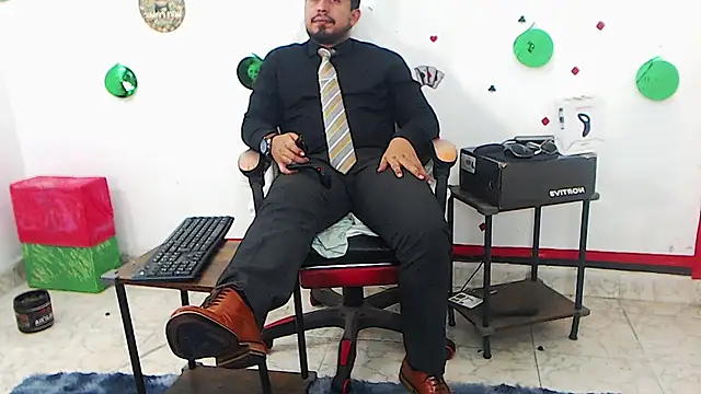 KalethBigDick live XXX chat