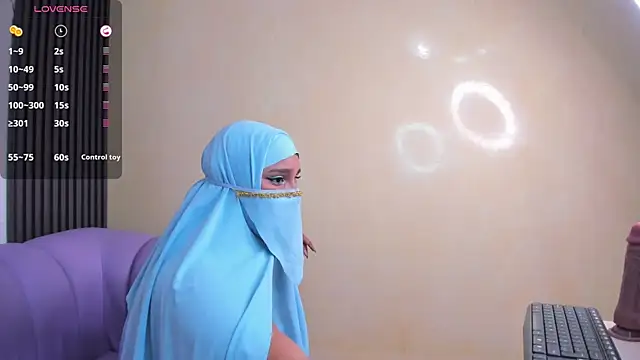 دردشة Sanira_ الجنسية المباشرة