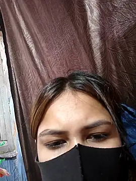XXX chat uživo modela sanu_07