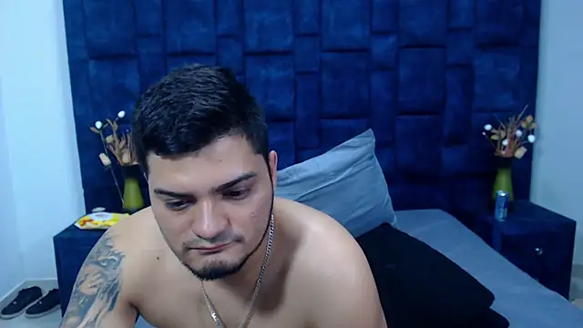Chatroom XXX en direct de GroupNoLimits