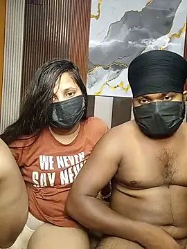 PUNJABICOUPLE09's Live XXX Chat