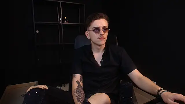 Chat XXX en directo de FelixStarkk