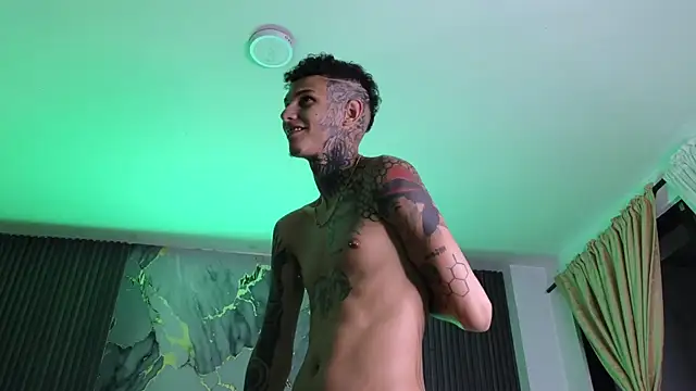 Chat XXX ao vivo de Paulo_527