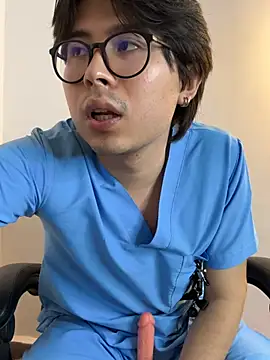 _Tommy_7's Live XXX Chat
