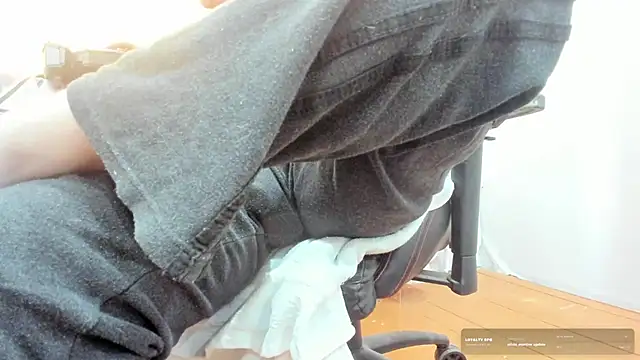 iliaskrislove Chat XXX live