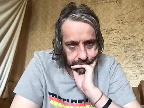 -TrafoX3- Live XXX-chat