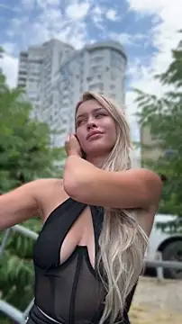 KikiWatson – Naživo XXX chat