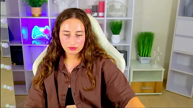 NadinnL live XXX chat