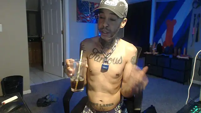 Chatroom XXX en direct de Michigan9000